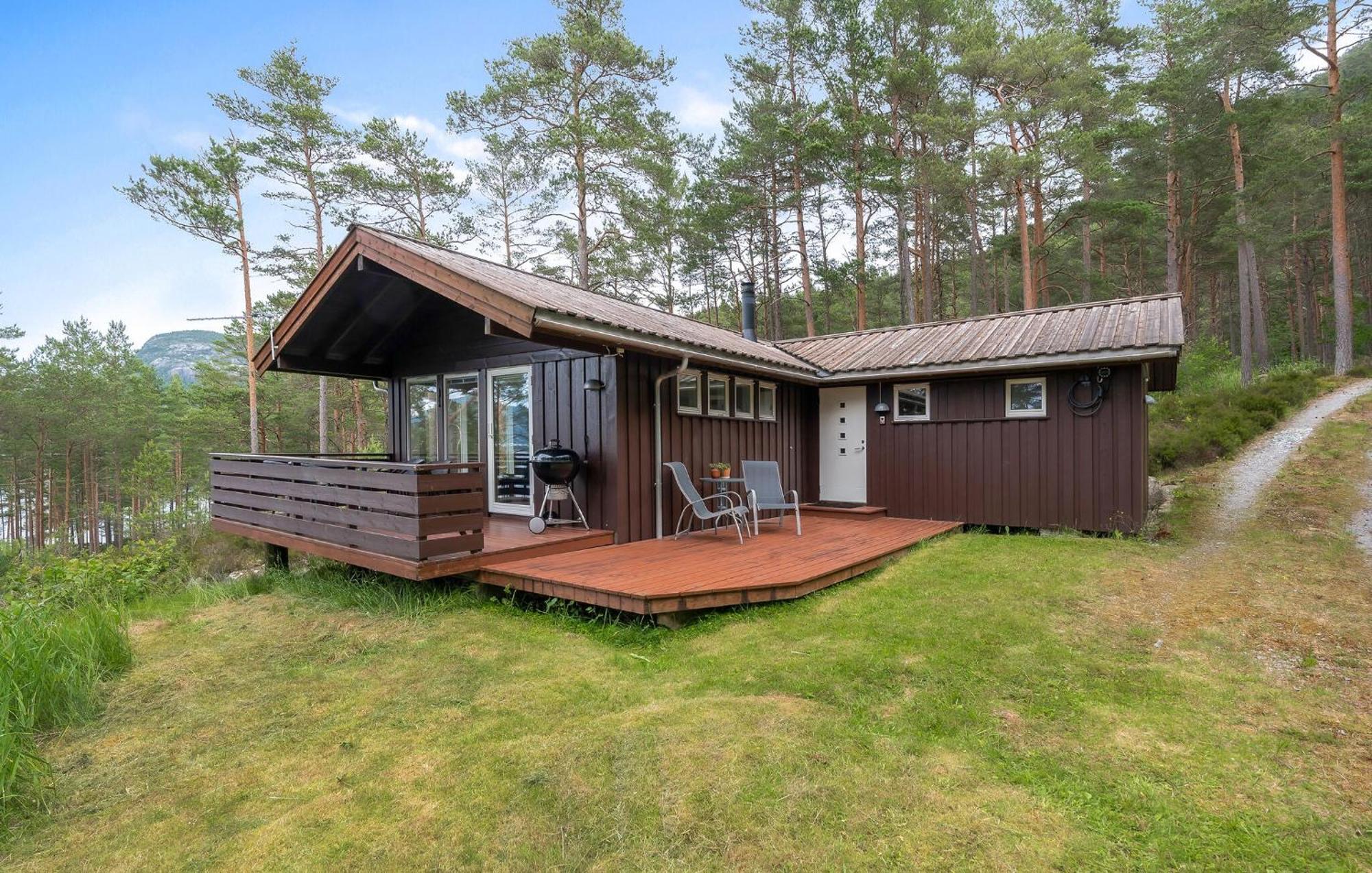 Gorgeous Home In Jorpeland With House Sea View Exterior photo